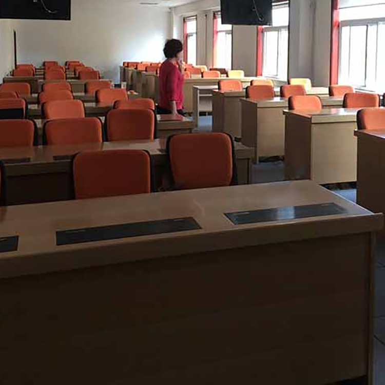 研討室一人位計(jì)算機(jī)教室升降電腦桌與智能分組靜電機(jī)房設(shè)備的購(gòu)銷(xiāo)方案